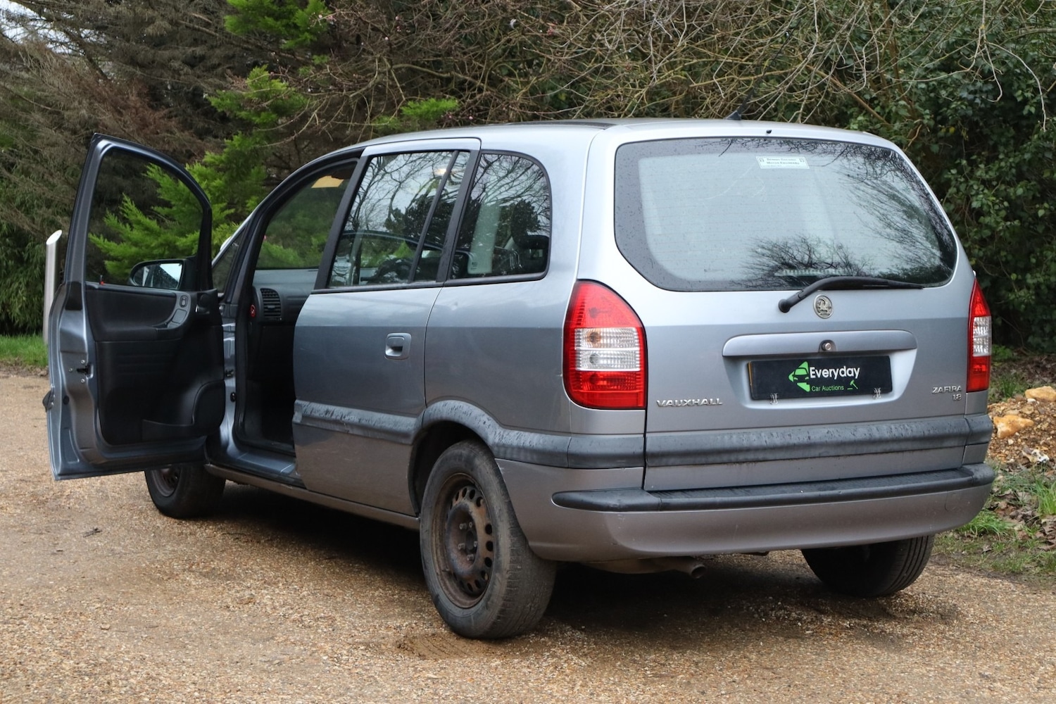 Used Vauxhall Zafira 2004 for sale - 77640955: Photo 24