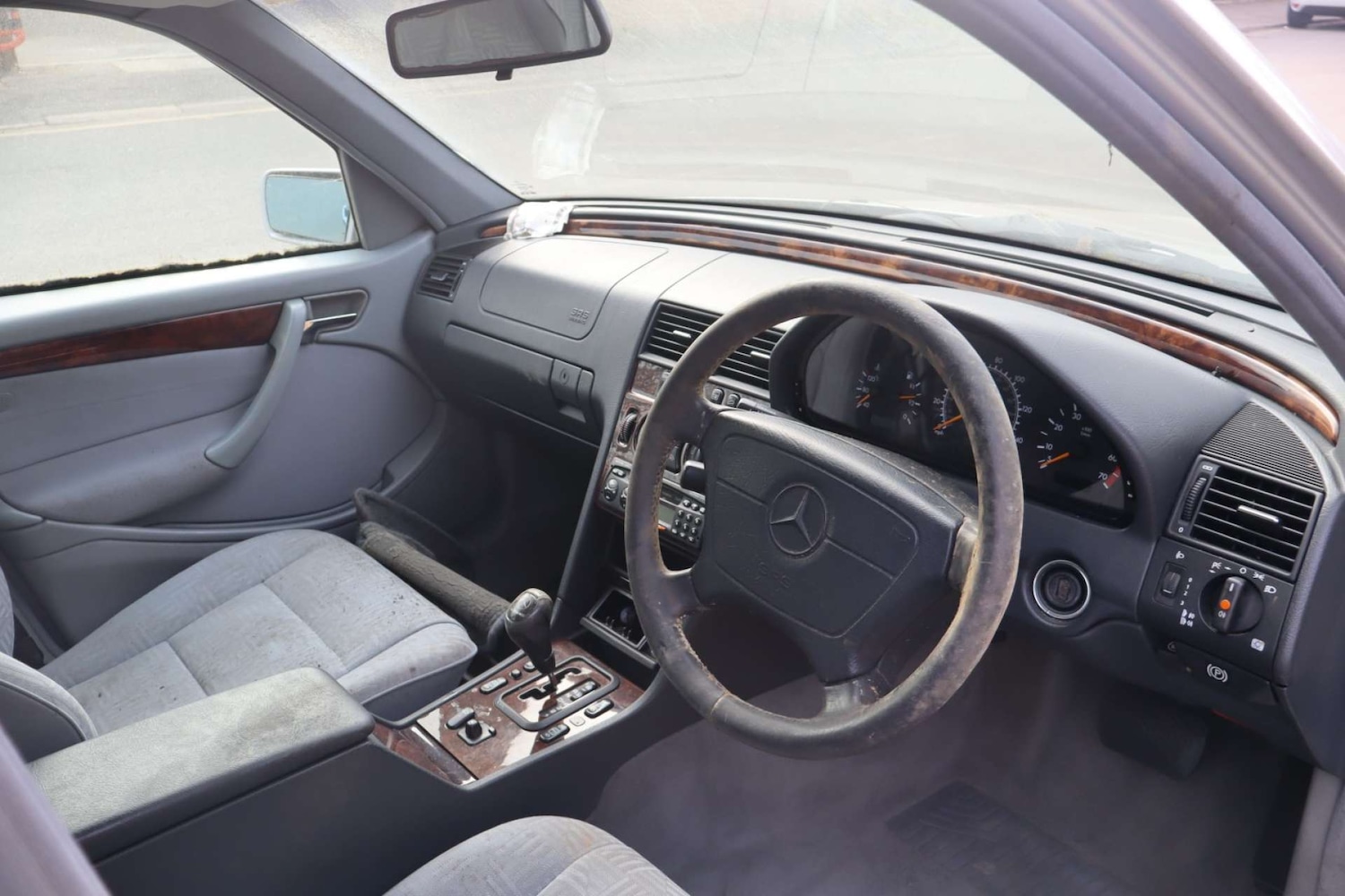 Used Mercedes-Benz C Class 1998 for sale - 78131928: Photo 4