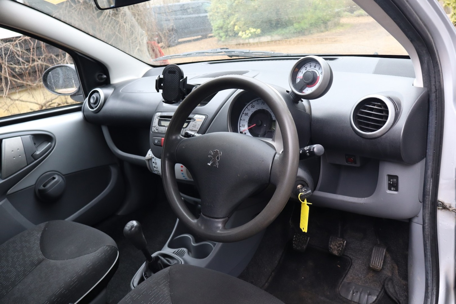Used Peugeot 107 2009 for sale - 77530563: Photo 16