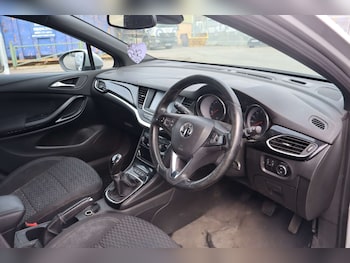 Used Vauxhall Astra 2016 for sale - 78131930: Photo