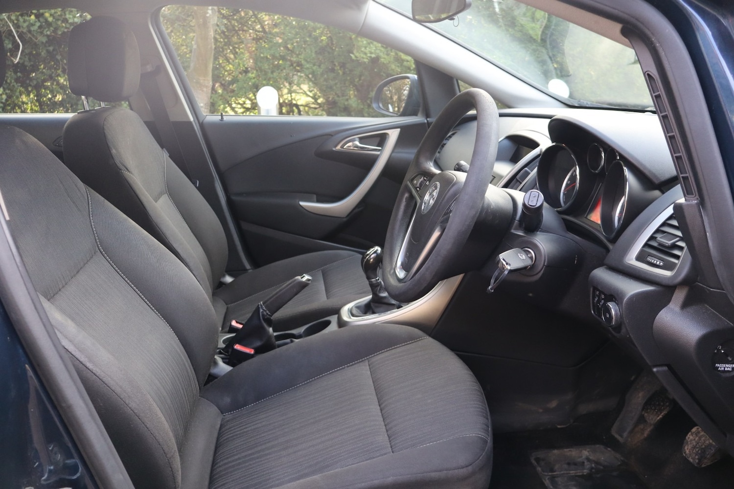 Used Vauxhall Astra 2010 for sale - 77234060: Photo 17