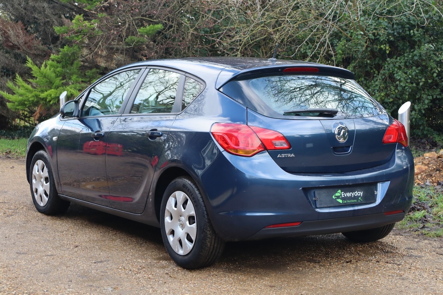 Used Vauxhall Astra 2010 for sale - 77234060: Photo 5