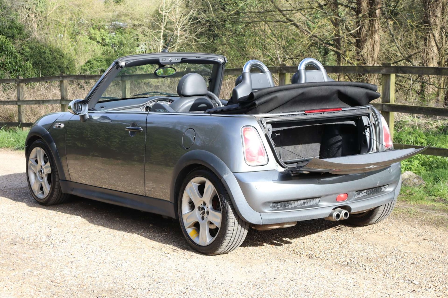 Used MINI Convertible 2008 for sale - 78031070: Photo 20