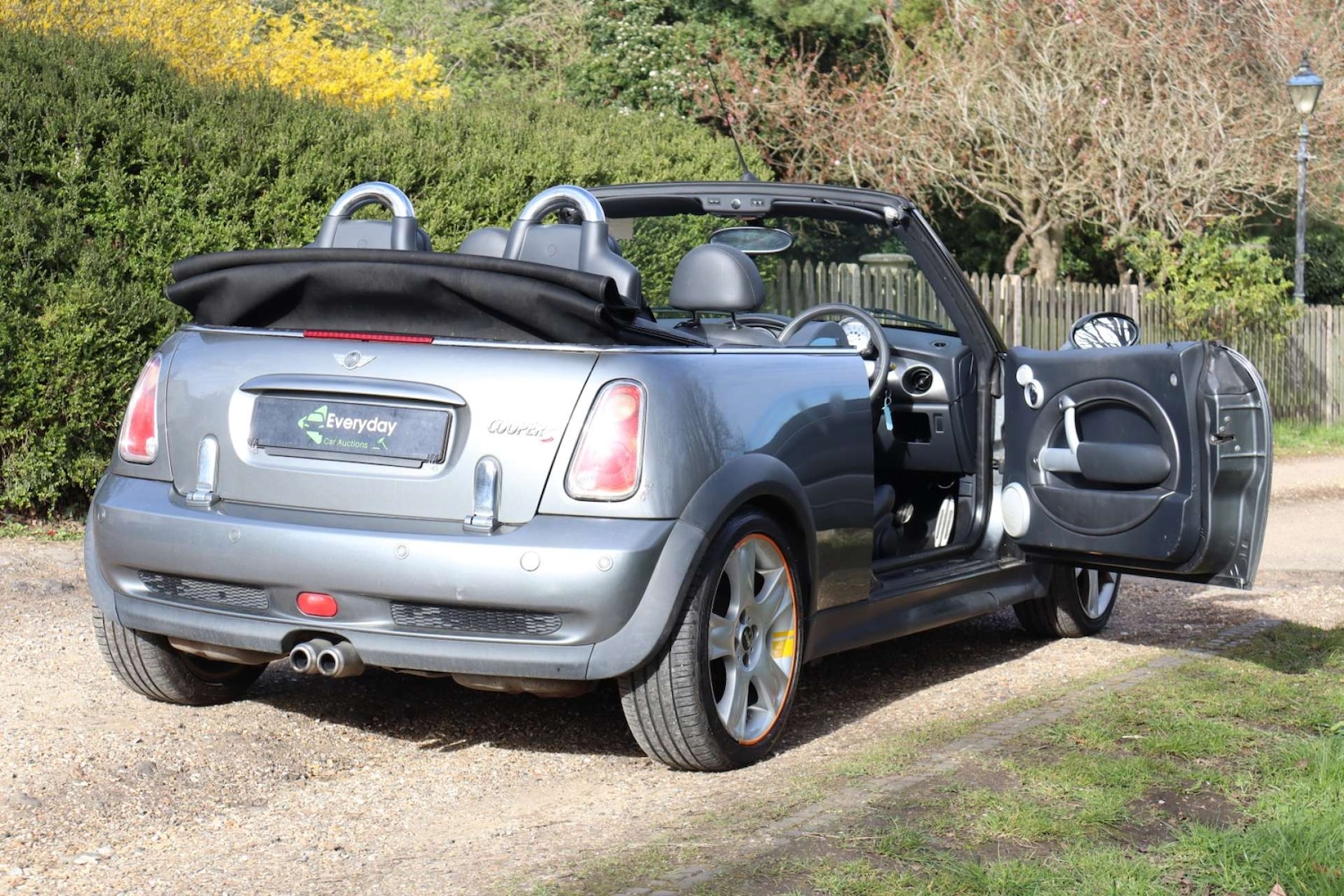 Used MINI Convertible 2008 for sale - 78031070: Photo 47