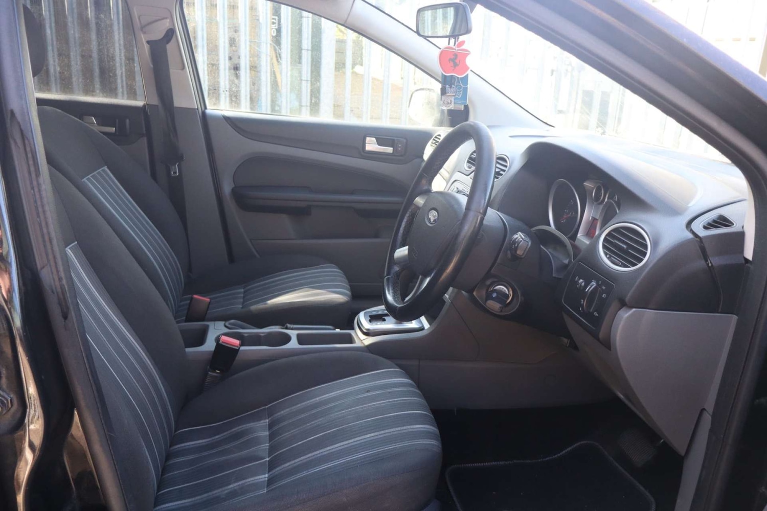 Used Ford Focus 2008 for sale - 78223459: Photo 4