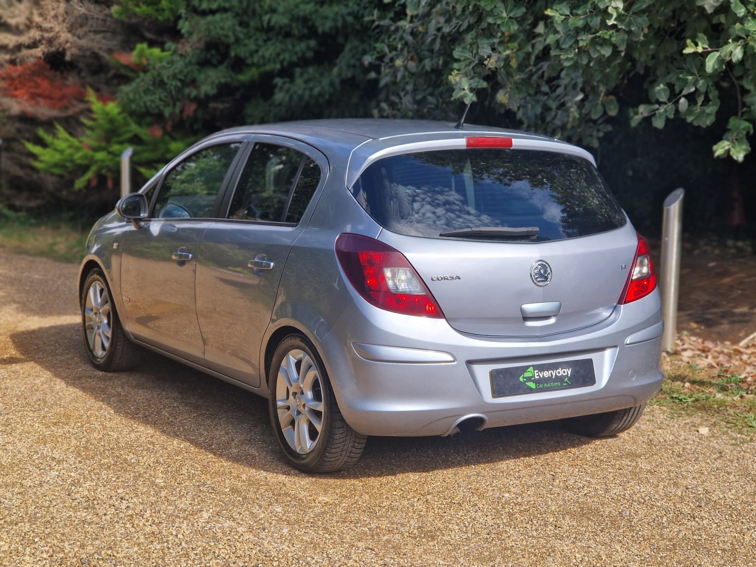 Vehicle 21