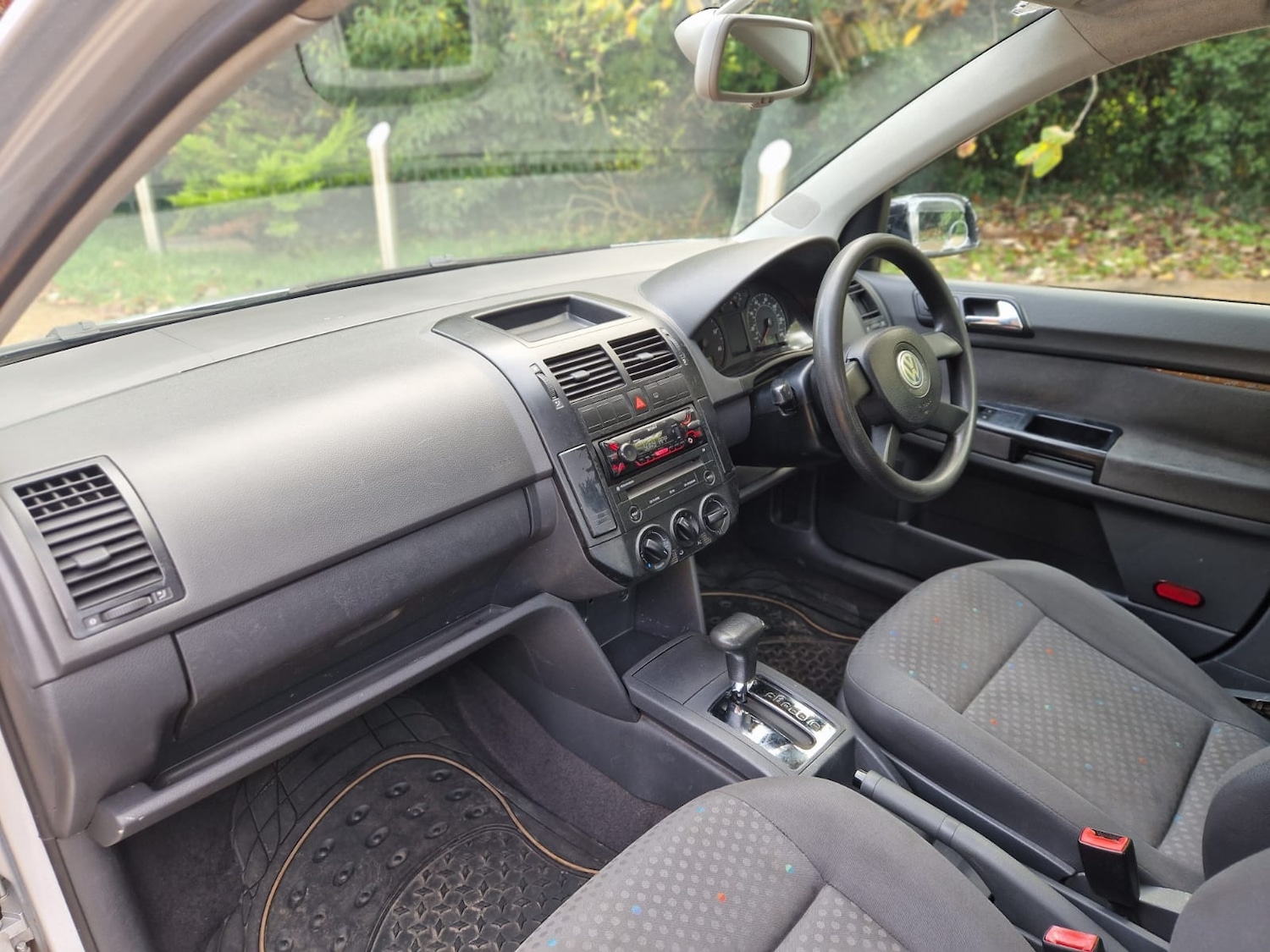 Used Volkswagen Polo 2003 for sale - 76340680: Photo 13