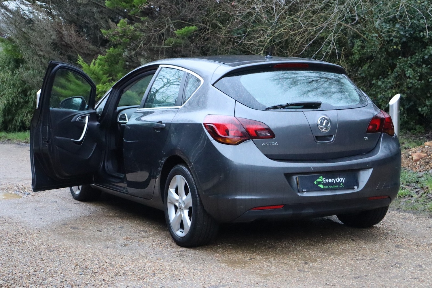 Used Vauxhall Astra 2011 for sale - 77504597: Photo 24