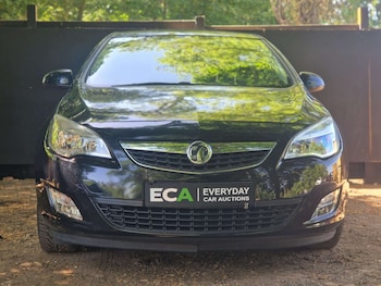 Used Vauxhall Astra 2010 for sale - 78694191: Photo