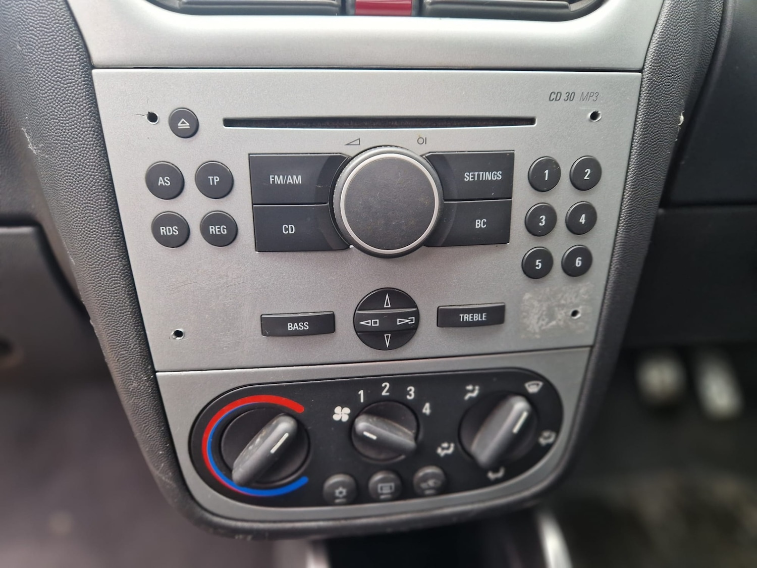 Used Vauxhall Tigra 2008 for sale - 76920185: Photo 36