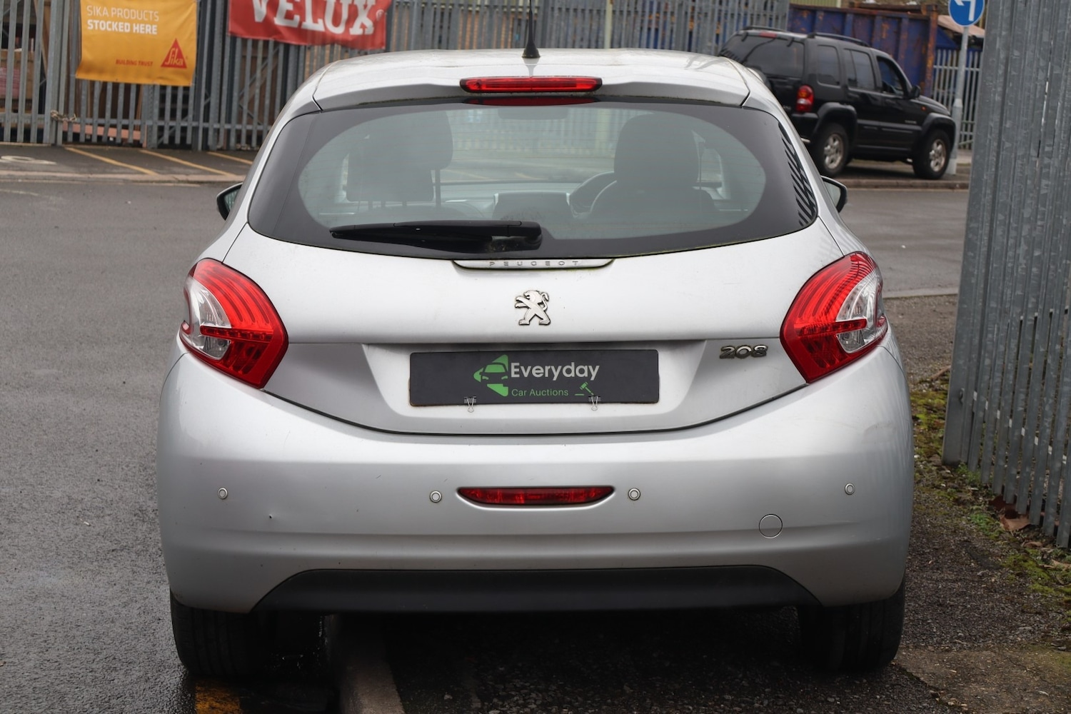 Used Peugeot 208 2013 for sale - 77629856: Photo 9