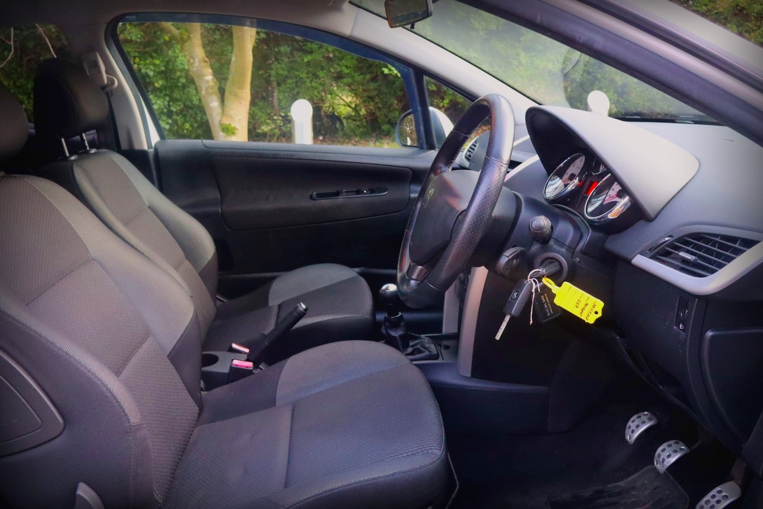 Used Peugeot 207 2011 for sale - 77127584: Photo 15