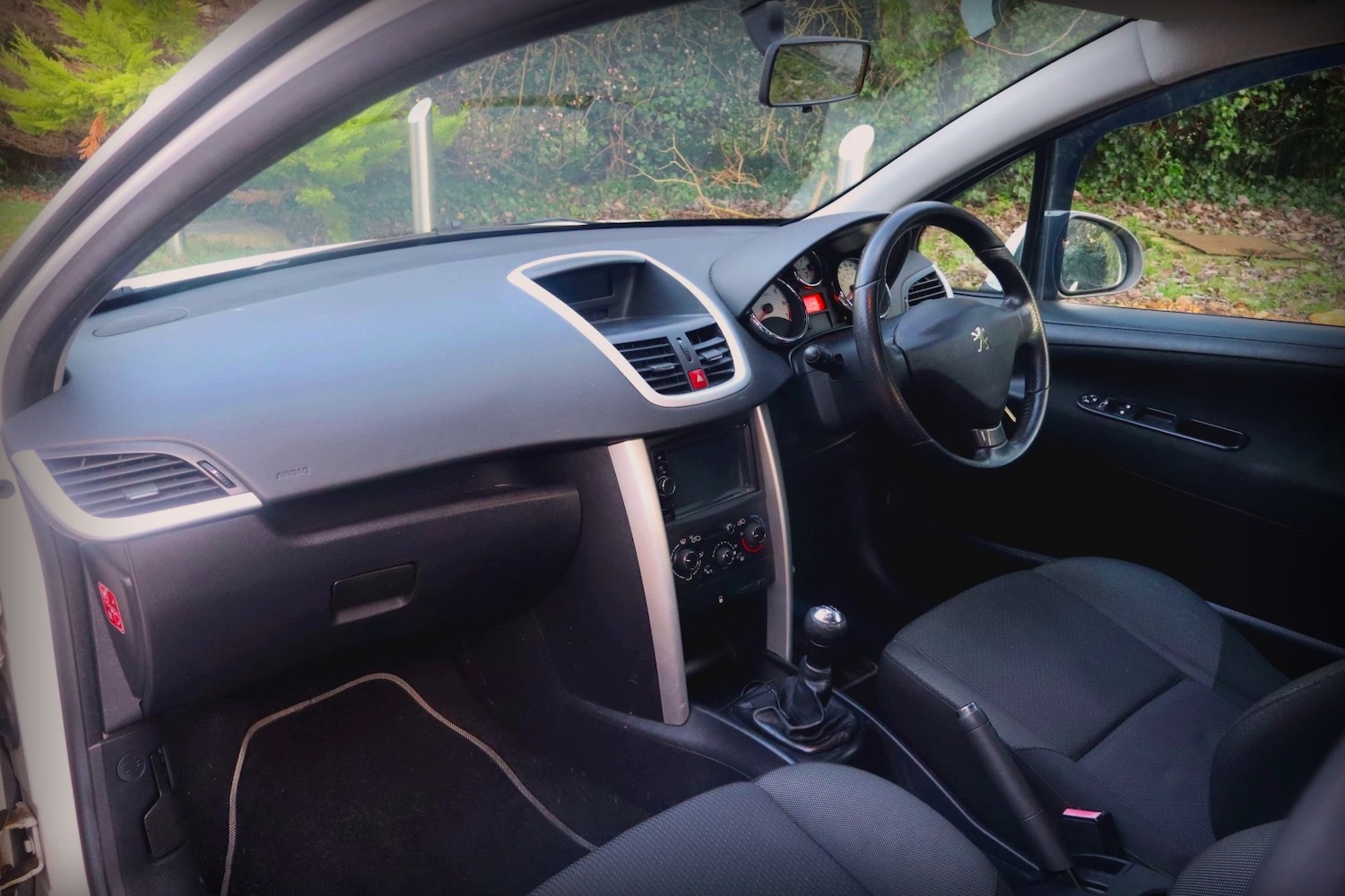 Used Peugeot 207 2011 for sale - 77127584: Photo 18