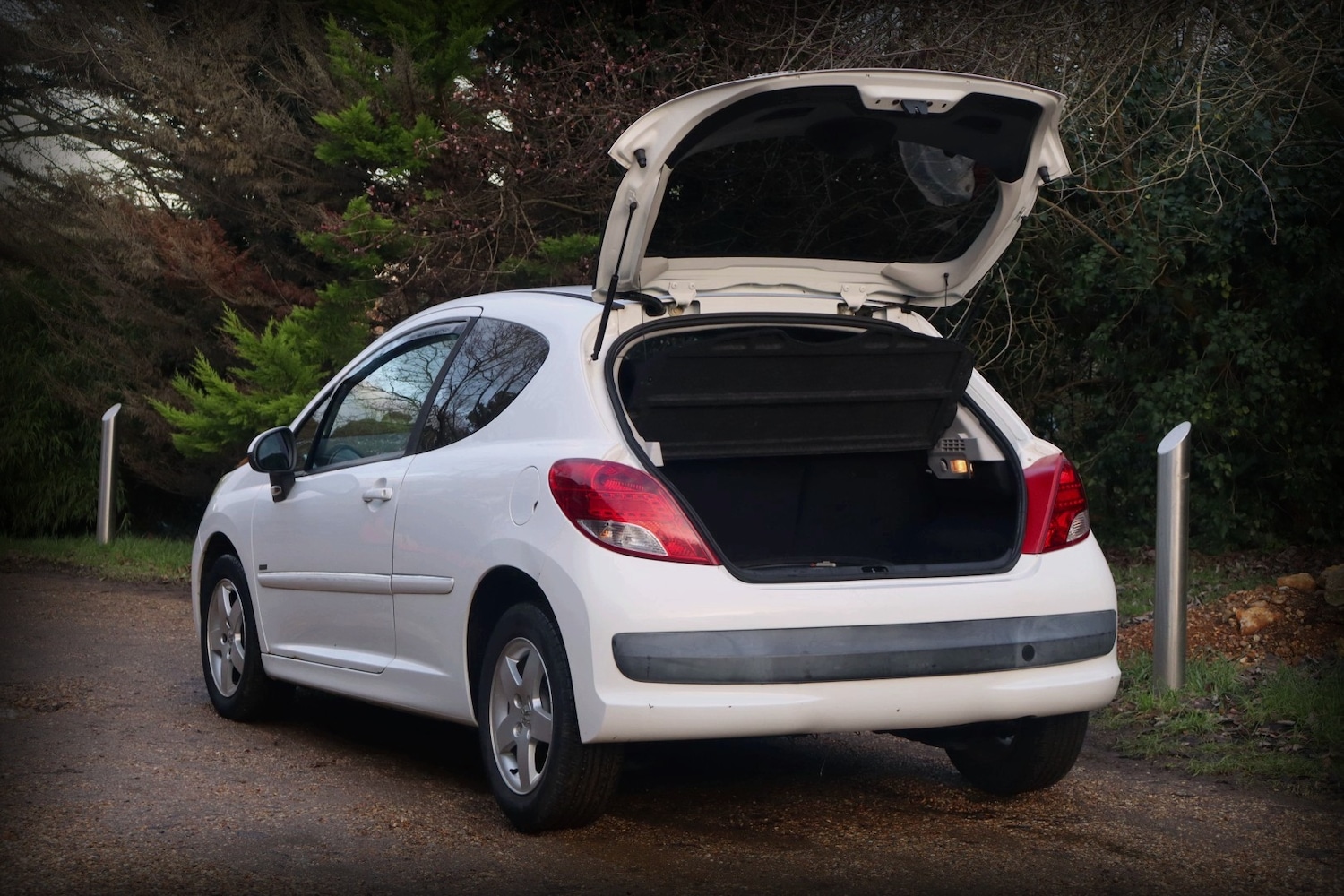 Used Peugeot 207 2011 for sale - 77127584: Photo 24