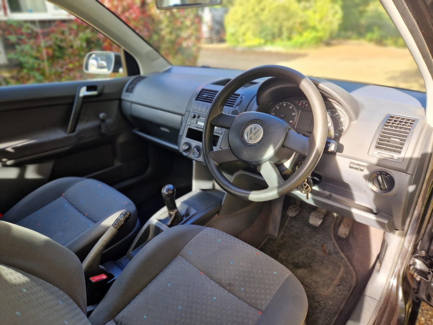 Used Volkswagen Polo 2003 for sale - 76181165: Photo 17