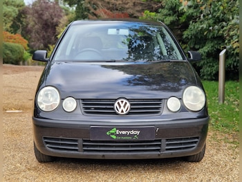 Used Volkswagen Polo 2003 for sale - 76181165: Photo