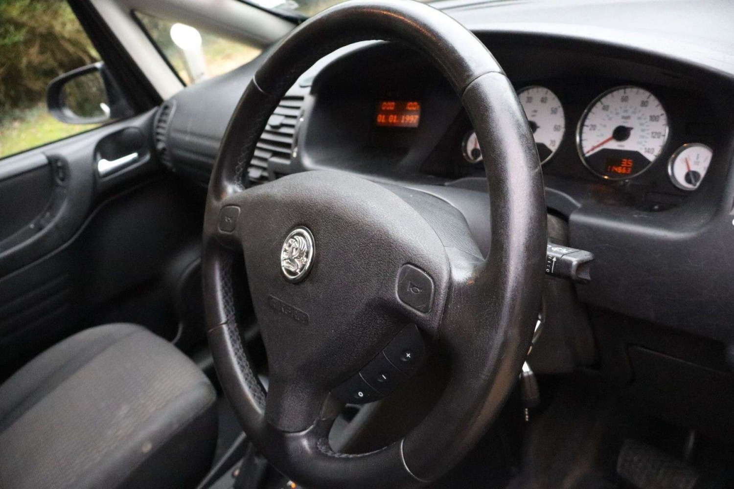 Used Vauxhall Zafira 2004 for sale - 77910136: Photo 13