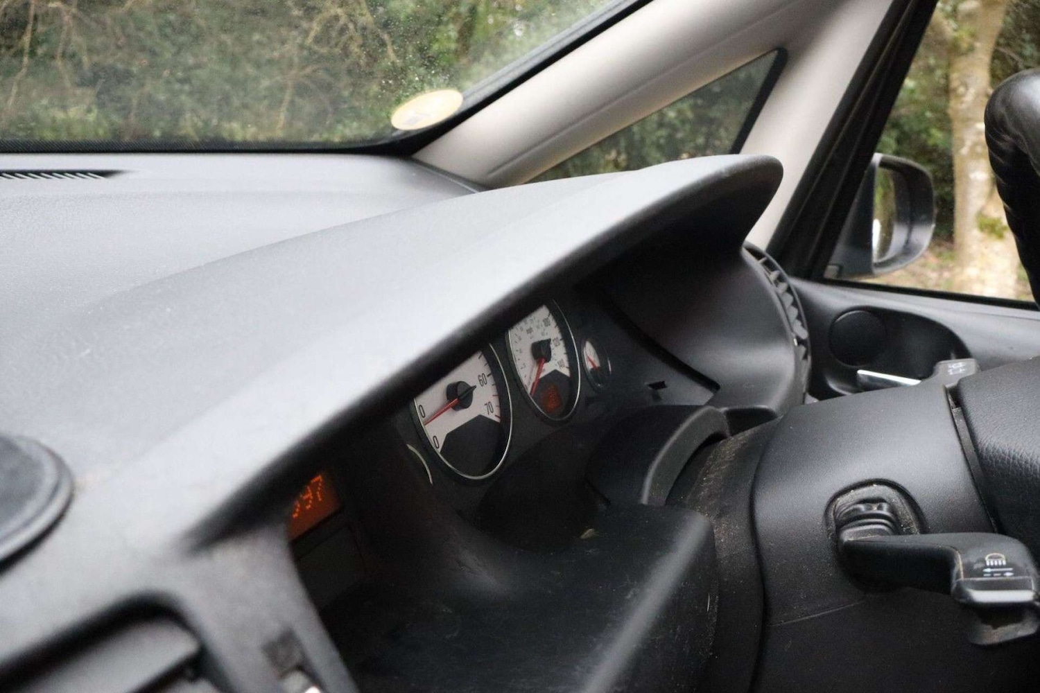 Used Vauxhall Zafira 2004 for sale - 77910136: Photo 15