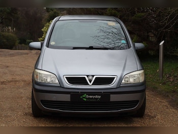 Used Vauxhall Zafira 2004 for sale - 77910136: Photo