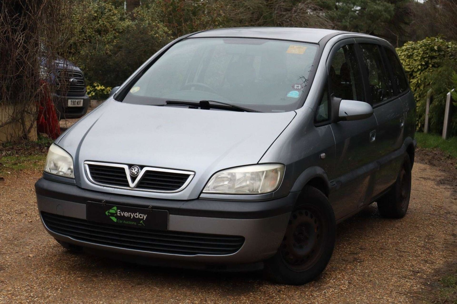 Used Vauxhall Zafira 2004 for sale - 77910136: Photo 3