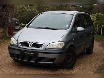 Used Vauxhall Zafira 2004 for sale - 77910136: Photo