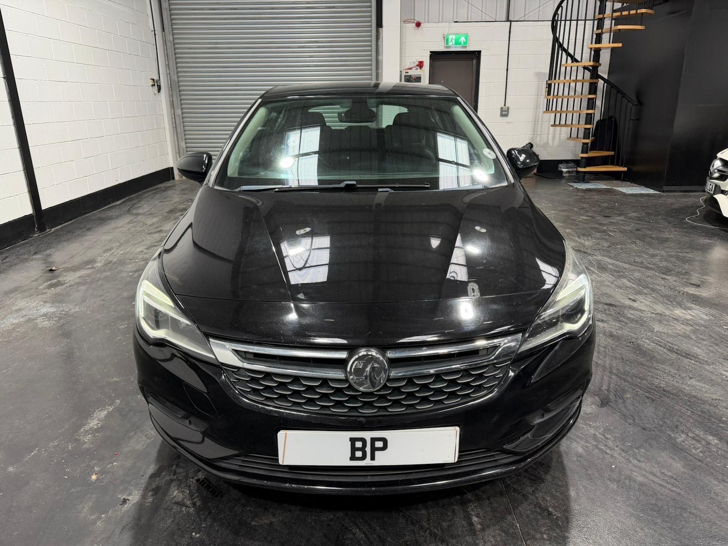 Used Vauxhall Astra for sale - 78148094: Photo 2