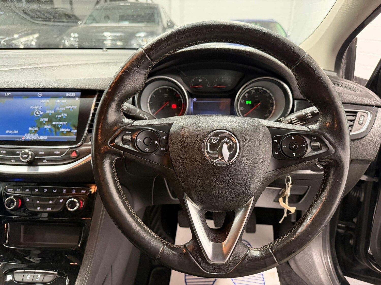 Used Vauxhall Astra for sale - 78148094: Photo 31