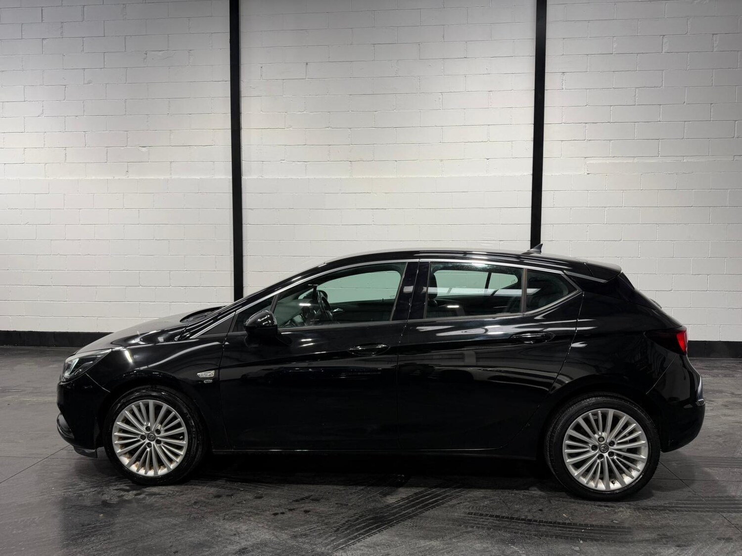 Used Vauxhall Astra for sale - 78148094: Photo 8