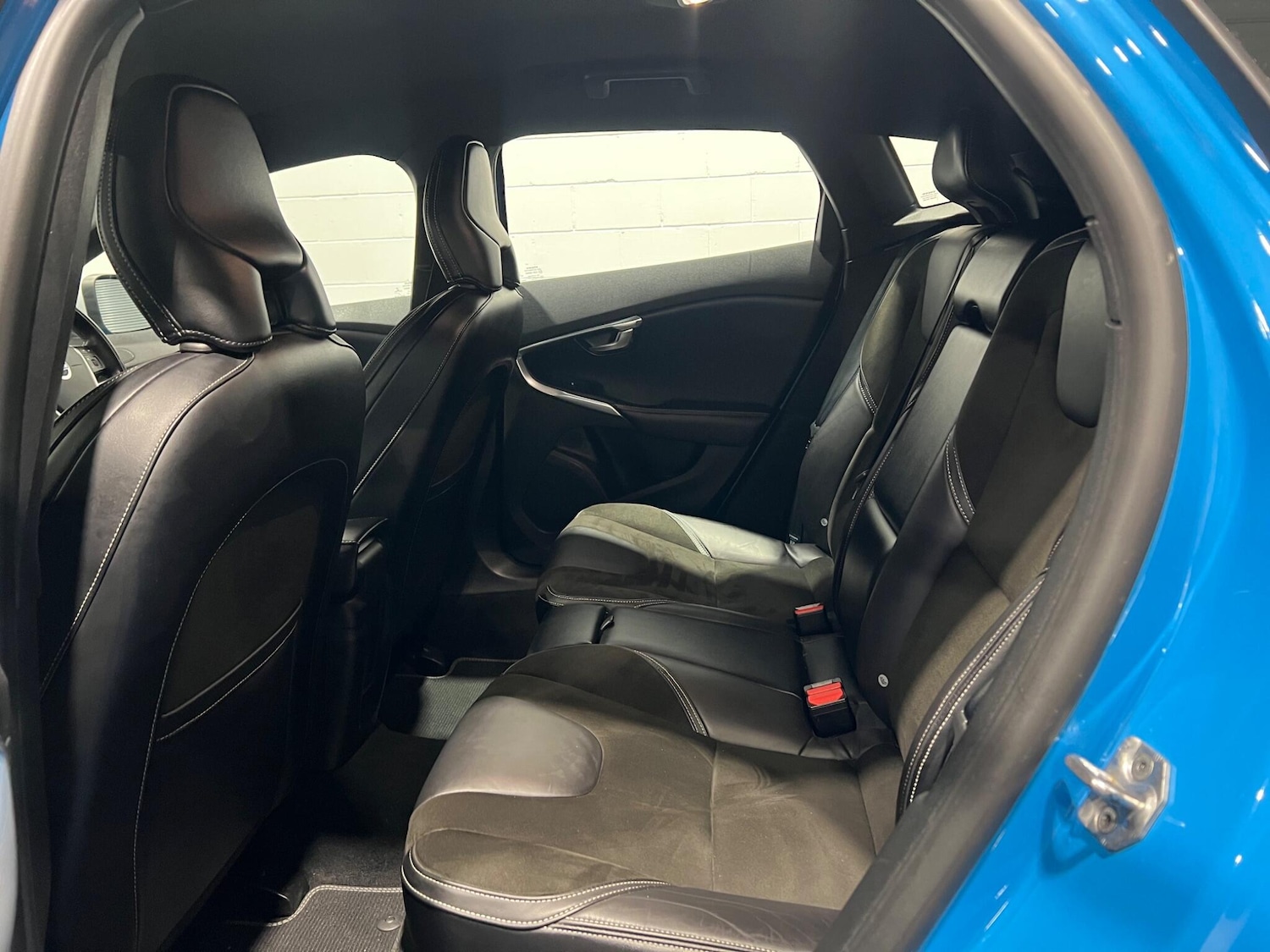 Used Volvo V40 2015 for sale - 76336497: Photo 15