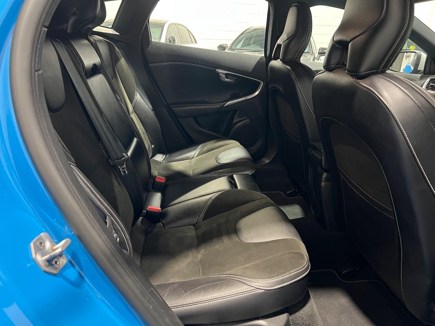 Used Volvo V40 2015 for sale - 76336497: Photo 16