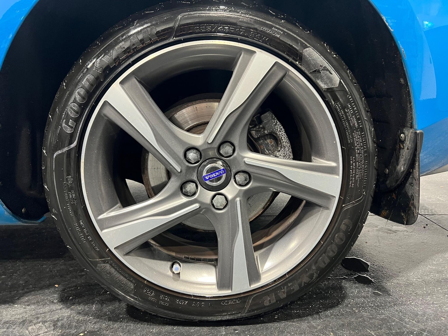 Used Volvo V40 2015 for sale - 76336497: Photo 21