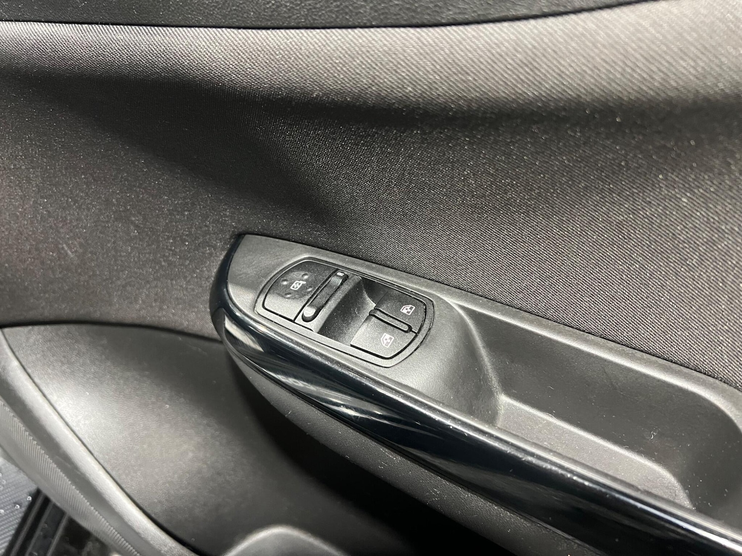 Used Vauxhall Corsa 2018 for sale - 76714824: Photo 18