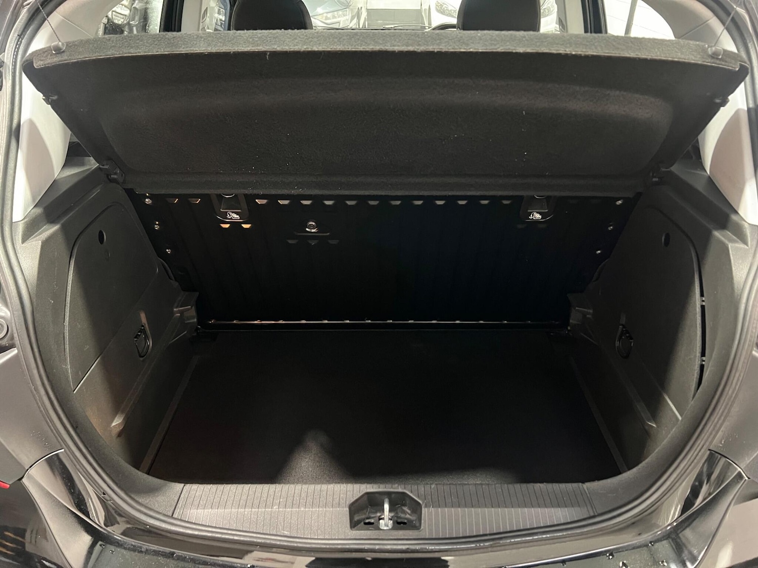 Used Vauxhall Corsa 2018 for sale - 76714824: Photo 29