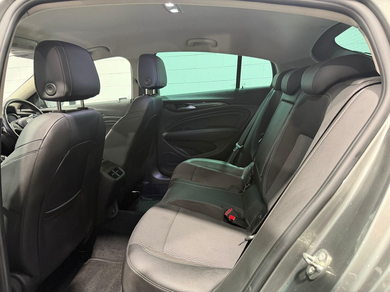 Used Vauxhall Insignia 2017 for sale - 77440065: Photo 17