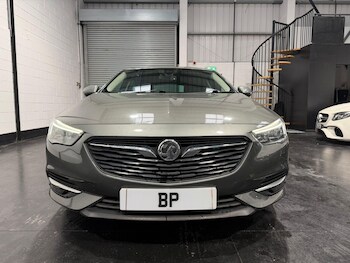 Used Vauxhall Insignia 2017 for sale - 77440065: Photo