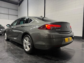 Used Vauxhall Insignia 2017 for sale - 77440065: Photo