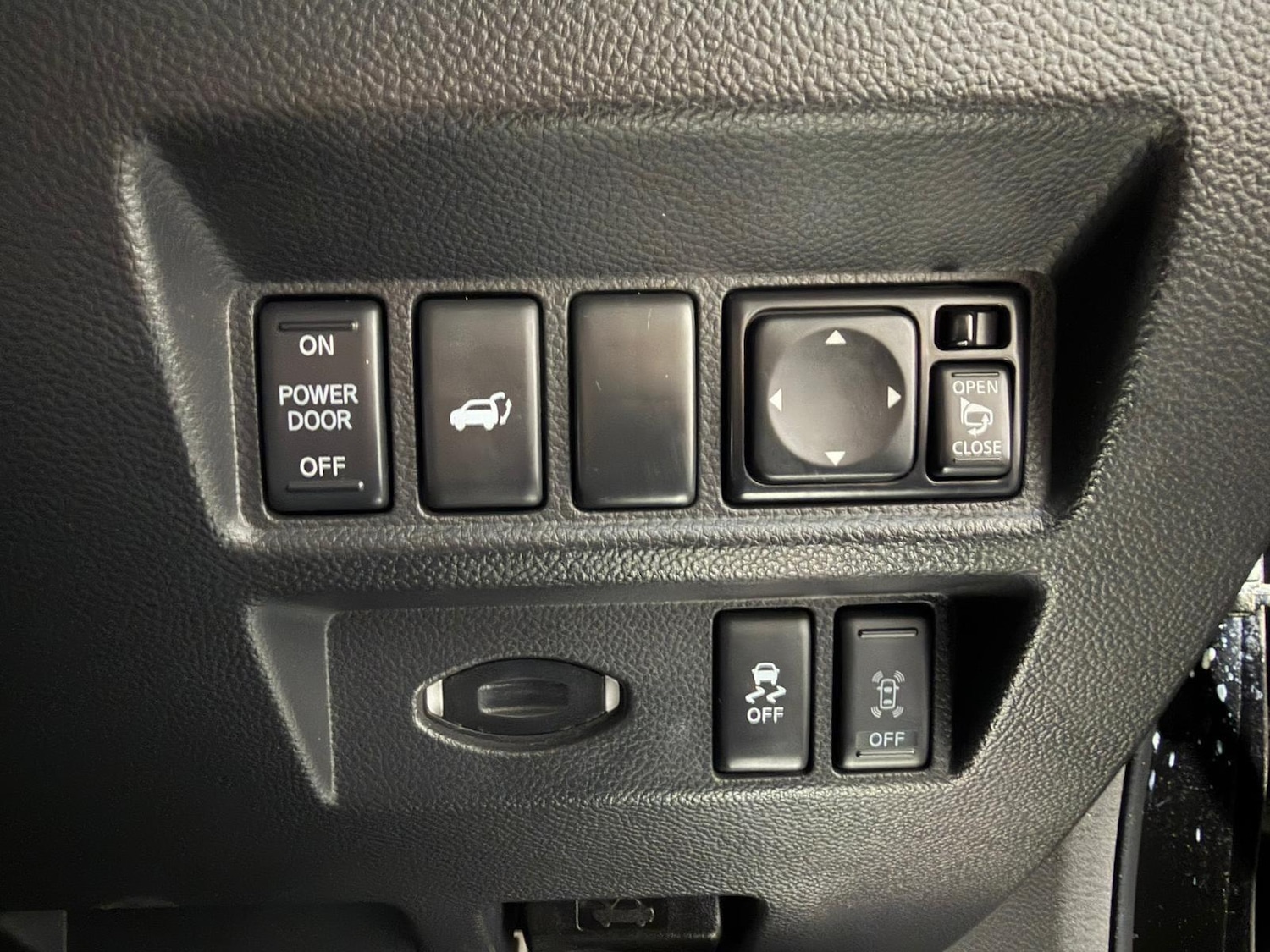 Used Infiniti QX70 2014 for sale - 77993782: Photo 20