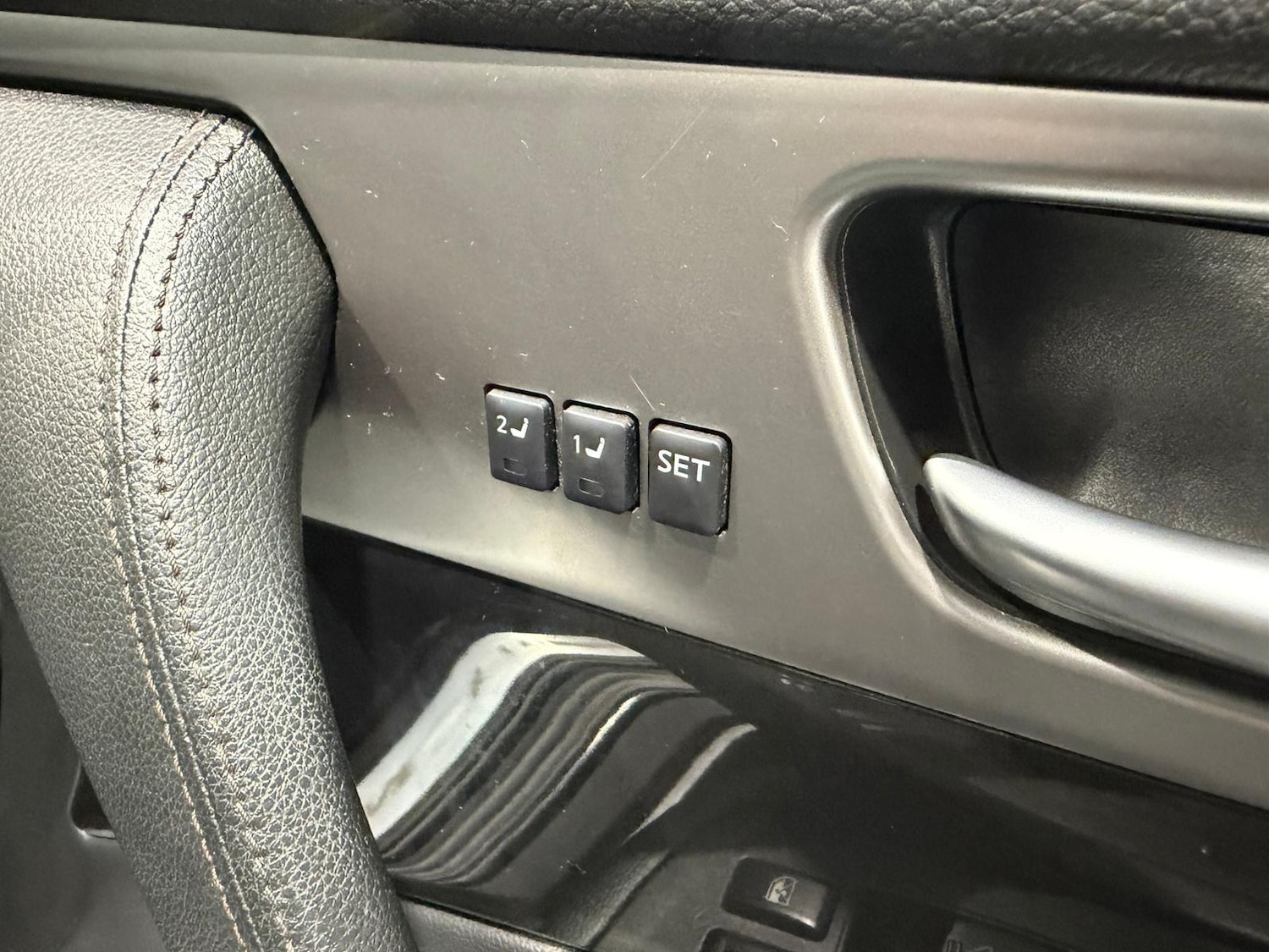 Used Infiniti QX70 2014 for sale - 77993782: Photo 22