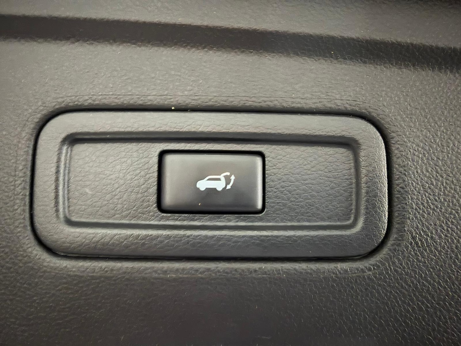 Used Infiniti QX70 2014 for sale - 77993782: Photo 24