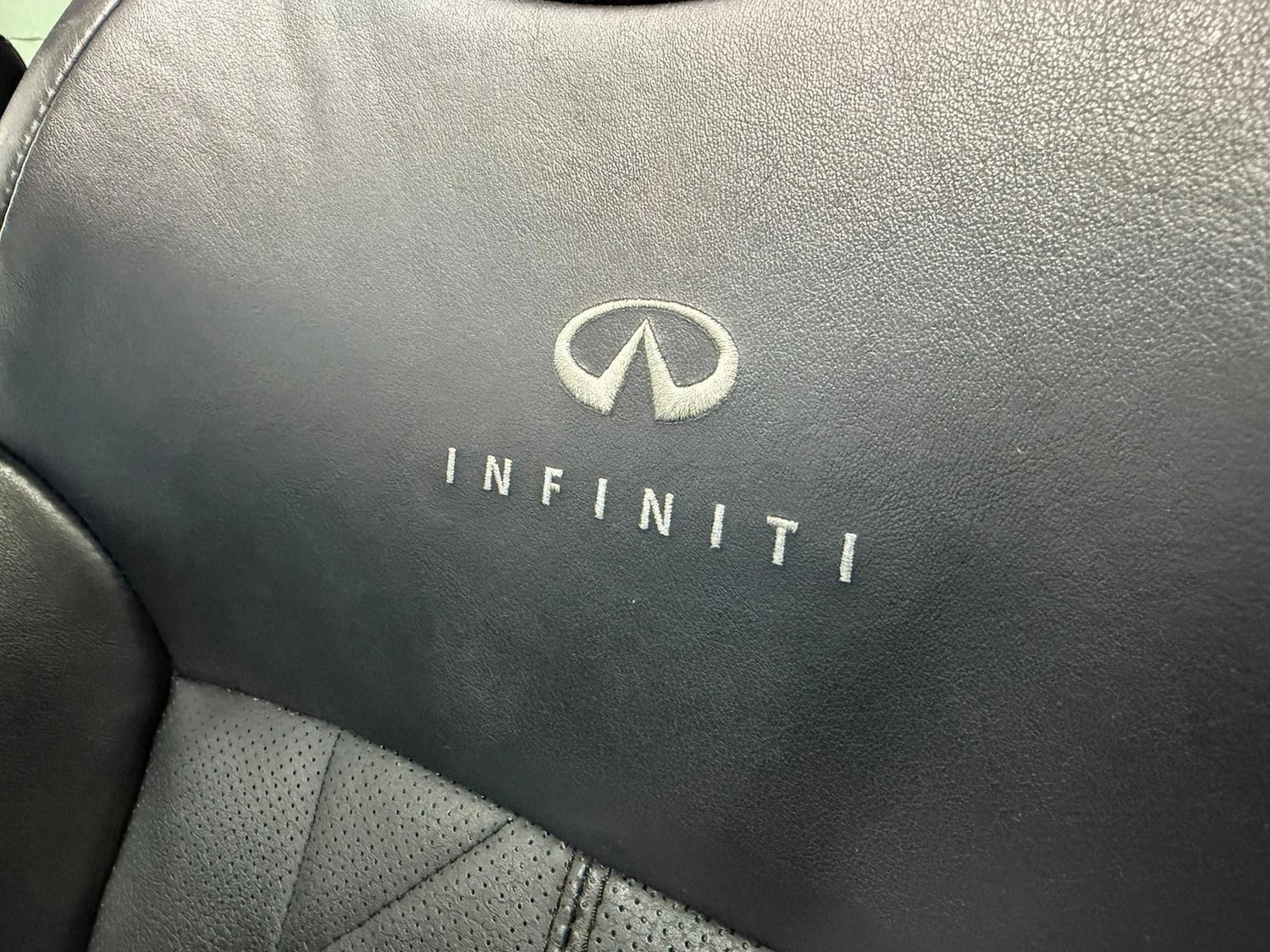 Used Infiniti QX70 2014 for sale - 77993782: Photo 38