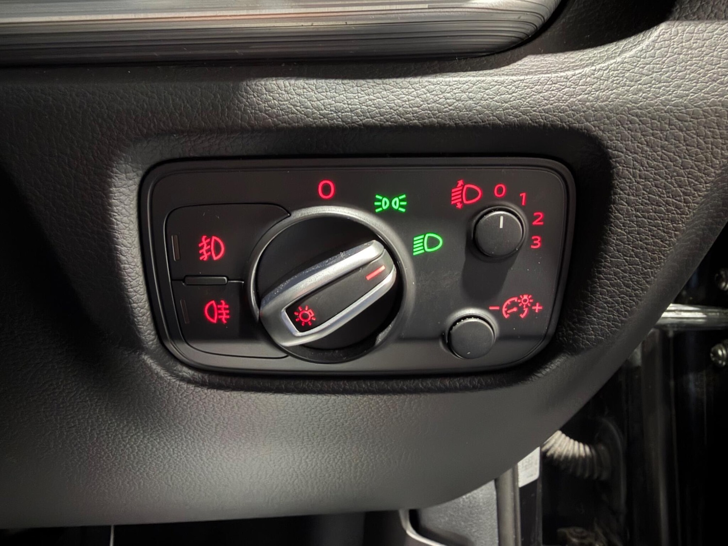 Used Audi A3 2014 for sale - 77267631: Photo 18