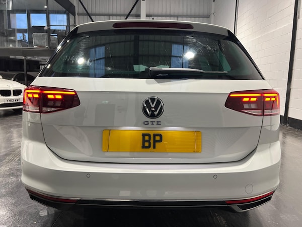 Used Volkswagen Passat 2020 for sale - 76152514: Photo 7