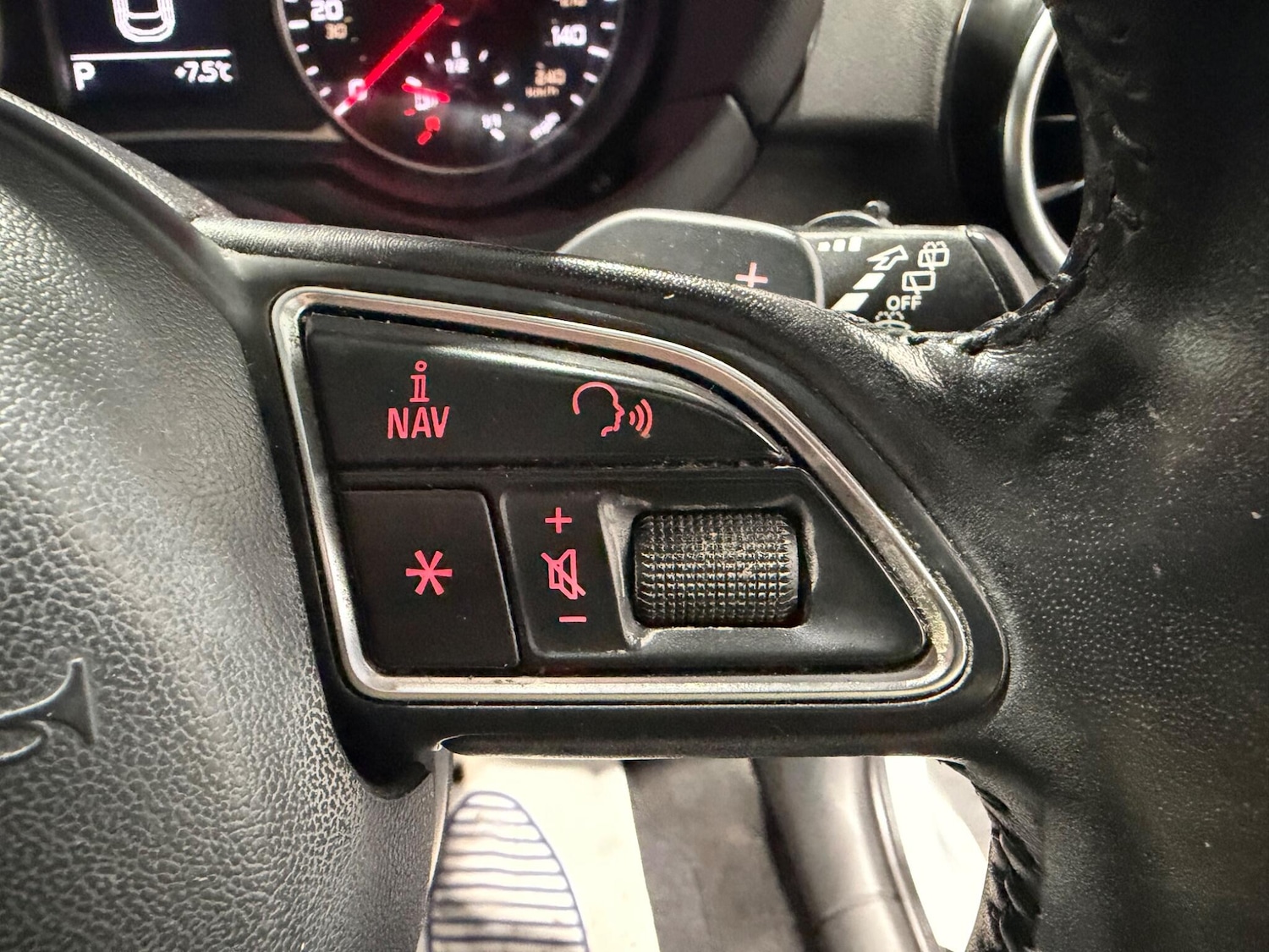 Used Audi A1 2013 for sale - 77278696: Photo 21