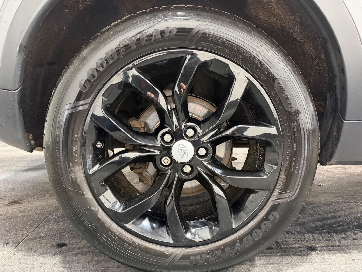 Used Land Rover Discovery Sport 2016 for sale - 77658820: Photo 28