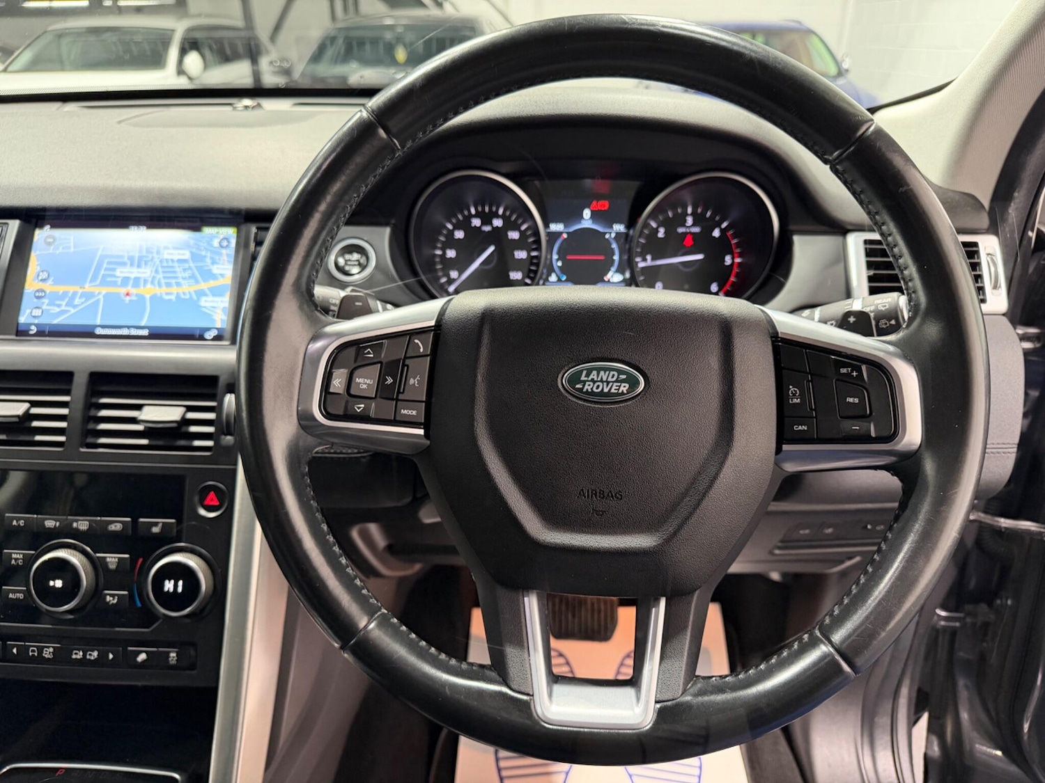 Used Land Rover Discovery Sport 2016 for sale - 77658820: Photo 35