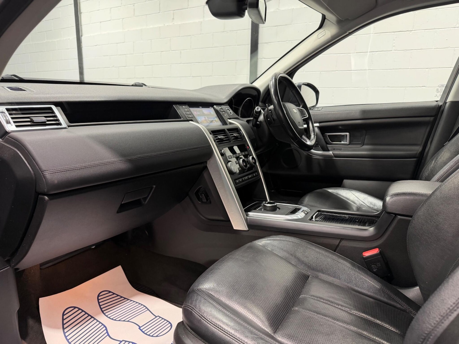 Used Land Rover Discovery Sport 2016 for sale - 77658820: Photo 37