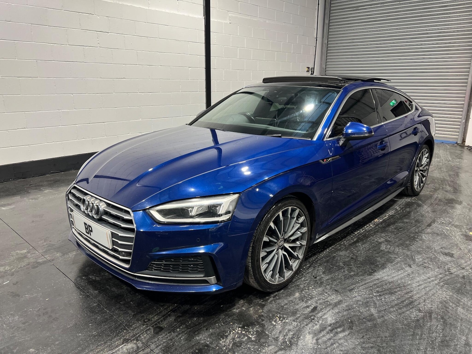 Used Audi A5 2017 for sale - 76572221: Photo 3