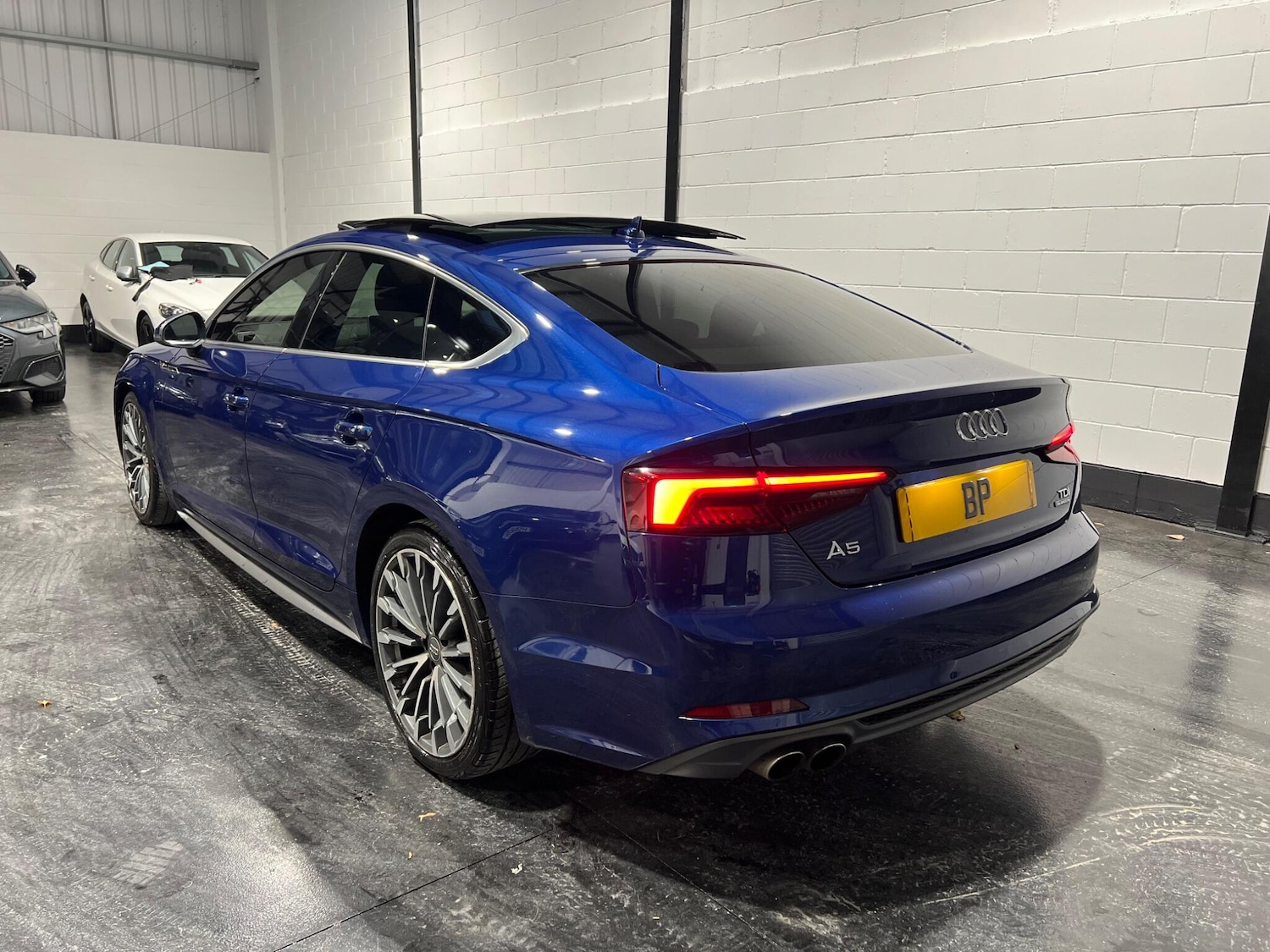 Used Audi A5 2017 for sale - 76572221: Photo 4