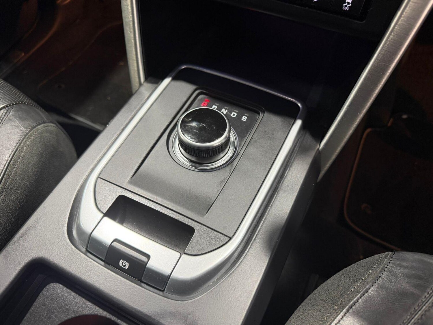 Used Land Rover Discovery Sport 2016 for sale - 77400426: Photo 35