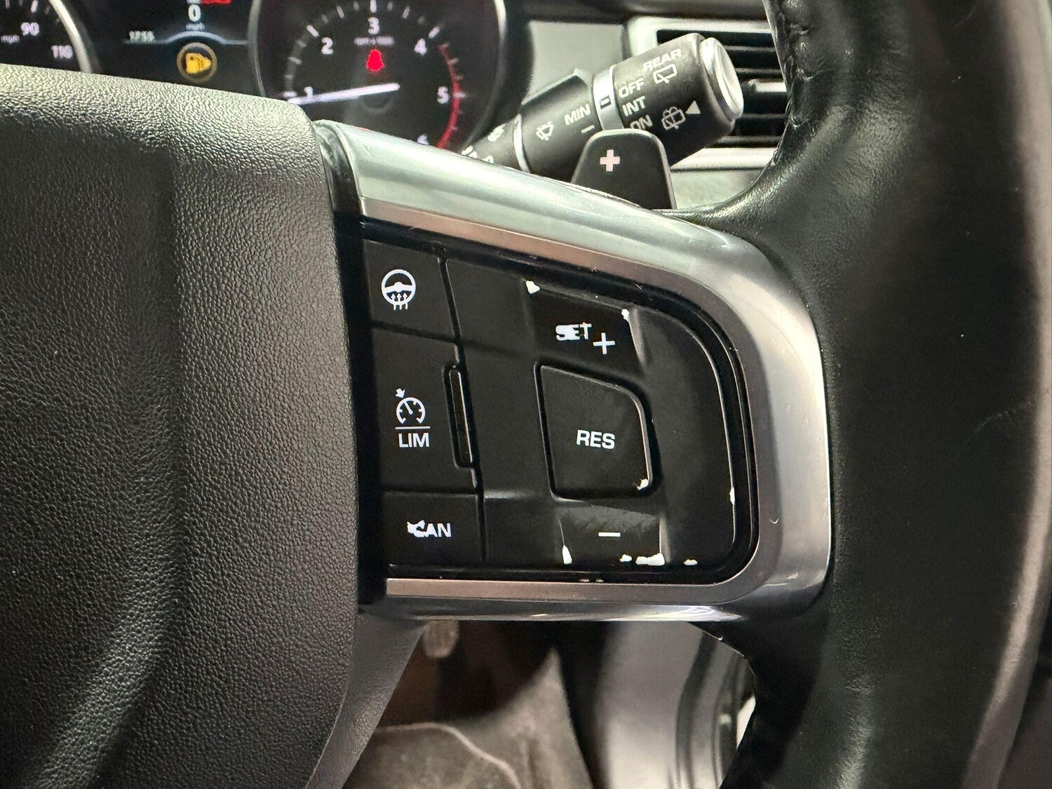 Used Land Rover Discovery Sport 2016 for sale - 77400426: Photo 36